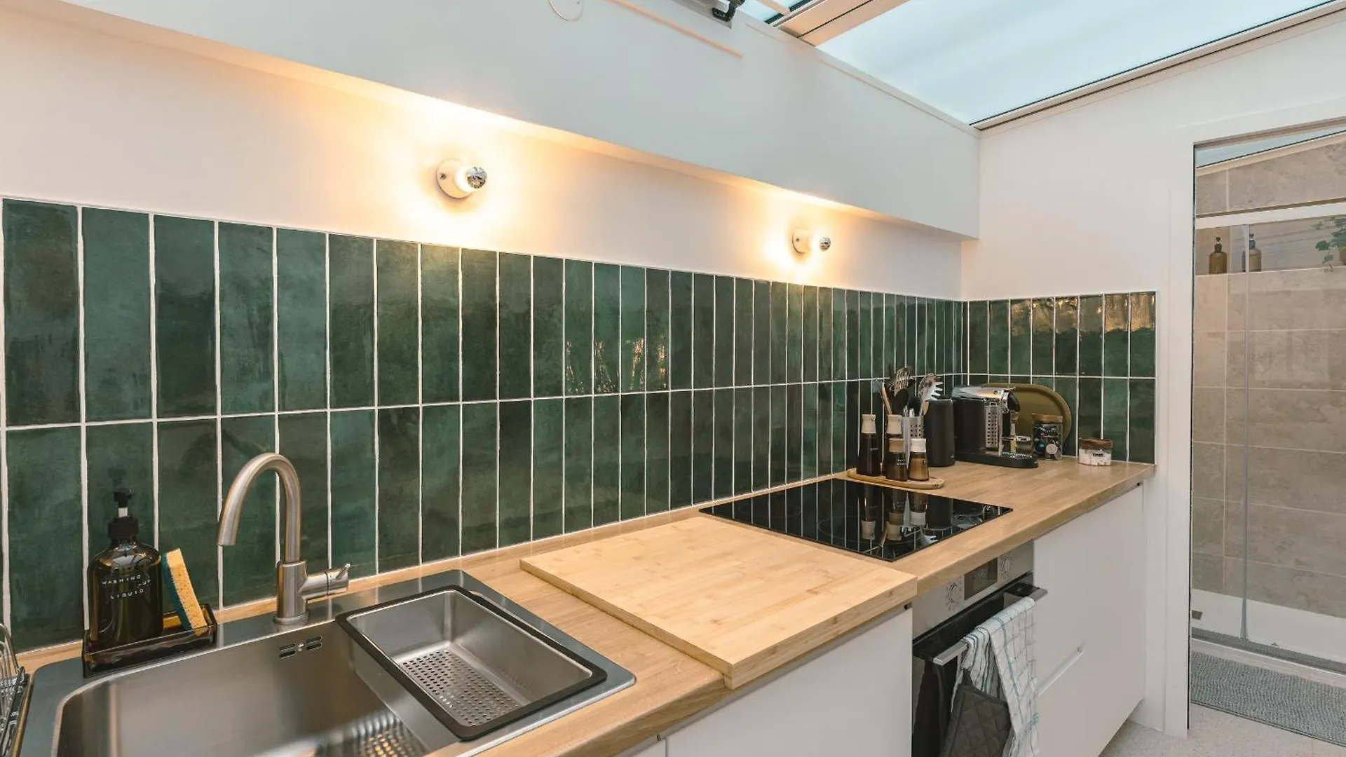 Апартаменты Mini Loft Buttes Chaumont Париж